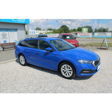 Skoda Octavia  Kombi 2023,  1.5 benzyna, automat - Na sprzedaż za 72 900 zł - Warszawa - zdjęcie 5