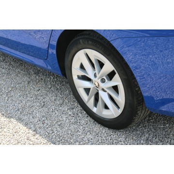 Skoda Octavia  Kombi 2023,  1.5 benzyna, automat - Na sprzedaż za 72 900 zł - Warszawa - zdjęcie 12