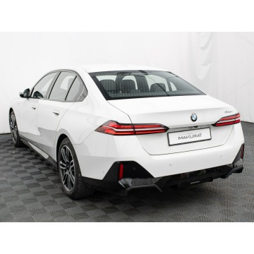 BMW Seria 5  Sedan/Limuzyna 2024,  2.0 diesel, automat - Na sprzedaż za 209 850 zł - Gdańsk - zdjęcie 4
