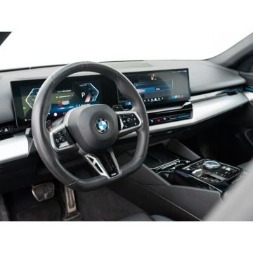 BMW Seria 5  Sedan/Limuzyna 2024,  2.0 diesel, automat - Na sprzedaż za 209 850 zł - Gdańsk - zdjęcie 6