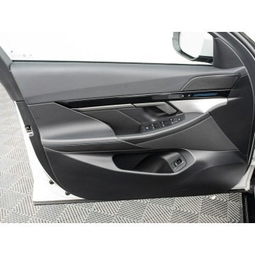 BMW Seria 5  Sedan/Limuzyna 2024,  2.0 diesel, automat - Na sprzedaż za 209 850 zł - Gdańsk - zdjęcie 9