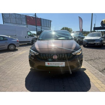 Fiat Tipo  Sedan/Limuzyna 2016,  1.4 benzyna - Na sprzedaż za 28 900 zł - Słupsk - zdjęcie 2