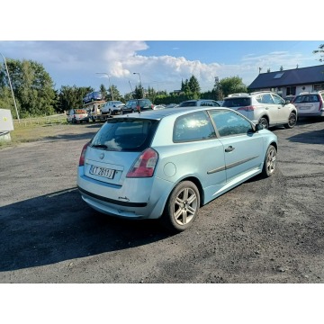 Fiat Stilo  Hatchback 2004,  1.4 benzyna+LPG - Na sprzedaż za 1 950,00 zł - Tarnów - zdjęcie 4
