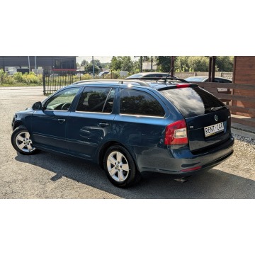 Skoda Octavia  Kombi 2012,  1.6 diesel - Na sprzedaż za 19 900 zł - Częstochowa - zdjęcie 9