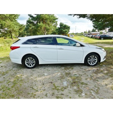 Hyundai i40  Kombi 2016,  1.7 diesel - Na sprzedaż za 29 990 zł - Piła - zdjęcie 7