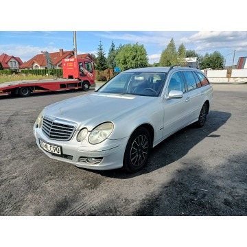 Mercedes - Benz E-klasa  Kombi 2007,  3.0 diesel, automat - Na sprzedaż za 7 950,00 zł - Tarnów - zdjęcie 2