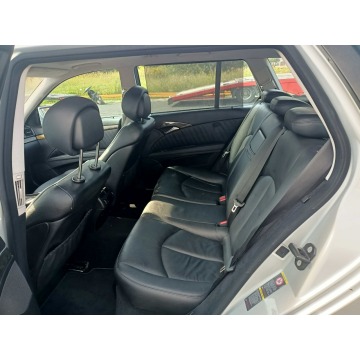 Mercedes - Benz E-klasa  Kombi 2007,  3.0 diesel, automat - Na sprzedaż za 7 950,00 zł - Tarnów - zdjęcie 6