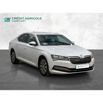 Skoda Superb  Hatchback 2022,  2.0 diesel, automat - Na sprzedaż za 89 900 zł - Warszawa - zdjęcie 3