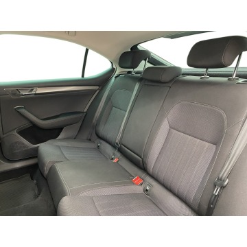Skoda Superb  Hatchback 2022,  2.0 diesel, automat - Na sprzedaż za 89 900 zł - Warszawa - zdjęcie 12