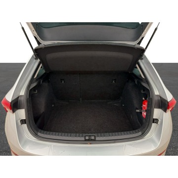 Skoda Scala  Hatchback 2021,  1.5 benzyna, automat - Na sprzedaż za 69 900 zł - Warszawa - zdjęcie 11