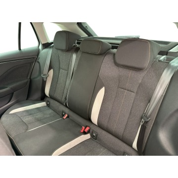 Skoda Scala  Hatchback 2021,  1.5 benzyna, automat - Na sprzedaż za 69 900 zł - Warszawa - zdjęcie 12