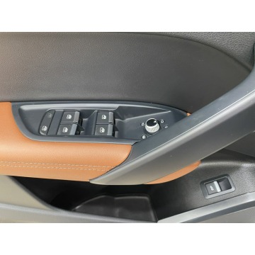Audi Q5  SUV 2022,  2.0 diesel, automat - Na sprzedaż za 134 900 zł - Warszawa - zdjęcie 11