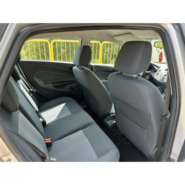 Ford Fiesta  Hatchback 2010,  1.2 benzyna - Na sprzedaż za 18 999 zł - Gostyń - zdjęcie 7