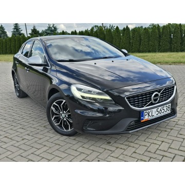 Volvo V40  Hatchback 2018,  2.0 diesel, automat - Na sprzedaż za 44 900 zł - Kutno - zdjęcie 2