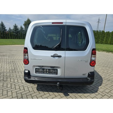 Peugeot Partner 2012,  1.6 diesel - Na sprzedaż za 17 900 zł - Kutno - zdjęcie 9