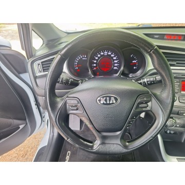 Kia Ceed  Hatchback 2016,  1.4 benzyna - Na sprzedaż za 24 900 zł - Siewierz - zdjęcie 11