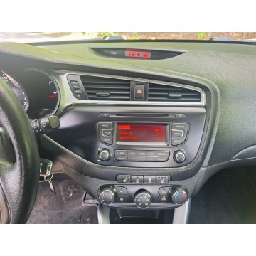 Kia Ceed  Hatchback 2016,  1.4 benzyna - Na sprzedaż za 24 900 zł - Siewierz - zdjęcie 12