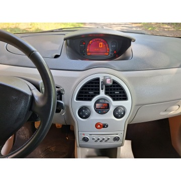 Renault Modus  Minivan/Van 2005,  1.6 benzyna - Na sprzedaż za 8 900,00 zł - Siewierz - zdjęcie 12