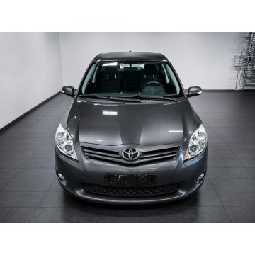 Toyota Auris  Hatchback 2012,  1.6 benzyna - Na sprzedaż za 28 000 zł - Sadlno - zdjęcie 4