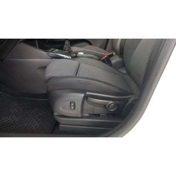 Opel Crossland X  SUV 2022,  1.2 benzyna - Na sprzedaż za 53 900 zł - Łódź - zdjęcie 9