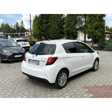 Toyota Yaris  Hatchback 2015,  1.3 benzyna - Na sprzedaż za 39 900 zł - Tarnowskie Góry - zdjęcie 6