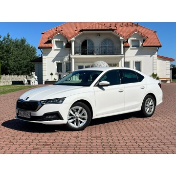 Skoda Octavia  Liftback 2023,  1.5 benzyna, automat - Na sprzedaż za 75 891 zł - Nowe Iganie - zdjęcie 12