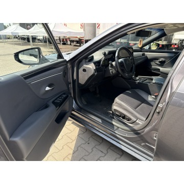 Lexus ES  Sedan/Limuzyna 2023,  2.5 hybryda, automat - Na sprzedaż za 148 500 zł - Jawczyce - zdjęcie 10