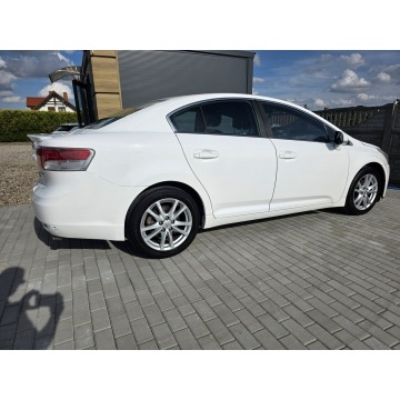 Toyota Avensis  Sedan/Limuzyna 2011,  2.0 diesel - Na sprzedaż za 18 900 zł - Gniezno - zdjęcie 3