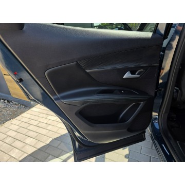 Peugeot 3008  SUV 2021,  1.2 benzyna, automat - Na sprzedaż za 64 900 zł - Gniezno - zdjęcie 10
