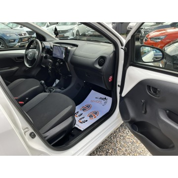Toyota Aygo  Hatchback 2020,  1.0 benzyna+LPG - Na sprzedaż za 32 900 zł - Rydułtowy - zdjęcie 9