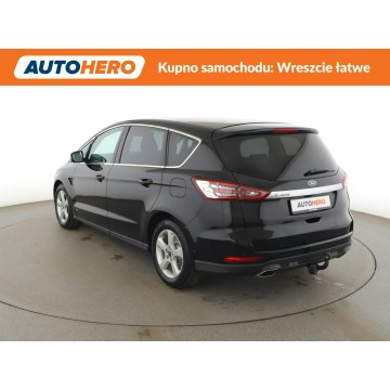 Ford S-MAX  Minivan/Van 2018,  2.0 diesel, automat - Na sprzedaż za 58 900 zł - Warszawa - zdjęcie 4