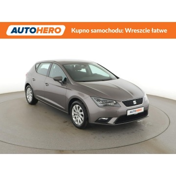 Seat Leon  Hatchback 2015,  1.4 benzyna - Na sprzedaż za 41 900 zł - Warszawa - zdjęcie 10