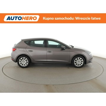 Seat Leon  Hatchback 2015,  1.4 benzyna - Na sprzedaż za 41 900 zł - Warszawa - zdjęcie 9