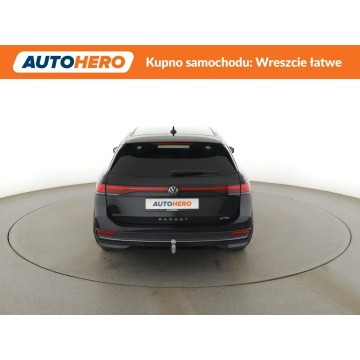 Volkswagen Passat  Kombi 2024,  1.5 benzyna - Na sprzedaż za 119 900 zł - Warszawa - zdjęcie 6