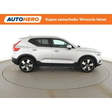 Volvo   SUV 2018,  2.0 benzyna, automat - Na sprzedaż za 88 900 zł - Warszawa - zdjęcie 9