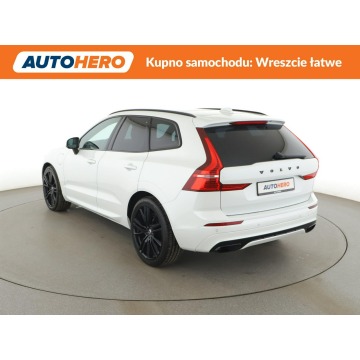 Volvo   SUV 2021,  2.0 hybryda, automat - Na sprzedaż za 120 900 zł - Warszawa - zdjęcie 4