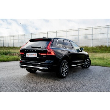 Volvo   SUV 2021,  2.0 benzyna, automat - Na sprzedaż za 154 900 zł - Warszawa - zdjęcie 6