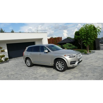 Volvo   SUV 2017,  2.0 benzyna, automat - Na sprzedaż za 119 000 zł - Grójec - zdjęcie 12
