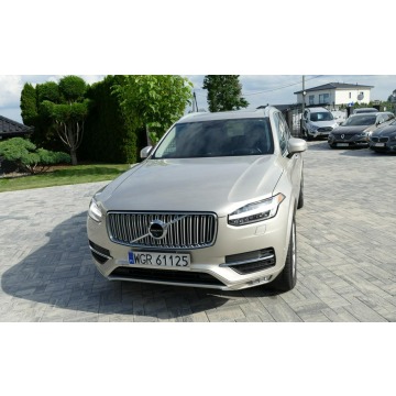 Volvo   SUV 2017,  2.0 benzyna, automat - Na sprzedaż za 119 000 zł - Grójec - zdjęcie 9