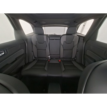 Volvo   SUV 2025,  2.0 hybryda, automat - Na sprzedaż za 224 900 zł - Tychy - zdjęcie 7