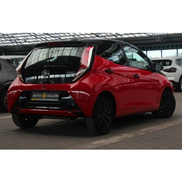 Toyota Aygo  Hatchback 2016,  1.0 benzyna - Na sprzedaż za 25 990 zł - Mysłowice - zdjęcie 4