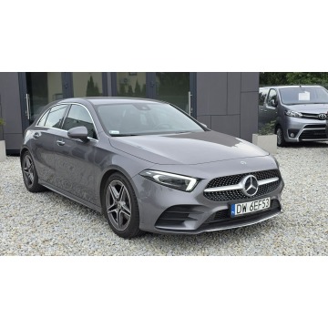 Mercedes - Benz A-klasa  Hatchback 2019,  1.3 benzyna - Na sprzedaż za 84 900 zł - Wrocław - zdjęcie 3