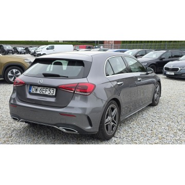 Mercedes - Benz A-klasa  Hatchback 2019,  1.3 benzyna - Na sprzedaż za 84 900 zł - Wrocław - zdjęcie 9