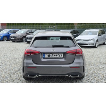 Mercedes - Benz A-klasa  Hatchback 2019,  1.3 benzyna - Na sprzedaż za 84 900 zł - Wrocław - zdjęcie 8