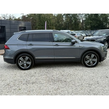 Volkswagen Tiguan Allspace  SUV 2019,  2.0 diesel, automat - Na sprzedaż za 105 900 zł - Pęcice - zdjęcie 2