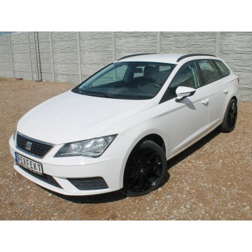 Seat Leon  Kombi 2019,  1.6 diesel - Na sprzedaż za 34 999 zł - Zielenin - zdjęcie 3