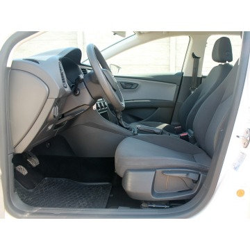 Seat Leon  Kombi 2019,  1.6 diesel - Na sprzedaż za 34 999 zł - Zielenin - zdjęcie 6