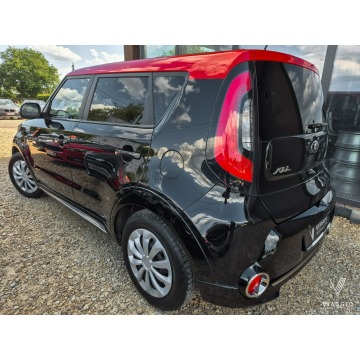 Kia Soul  Minivan/Van 2015,  1.6 benzyna - Na sprzedaż za 32 997 zł - Tychy - zdjęcie 4