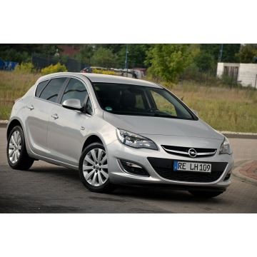 Opel Astra  Hatchback 2015,  1.4 benzyna - Na sprzedaż za 26 900 zł - Ostrów Mazowiecka - zdjęcie 3