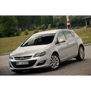 Opel Astra  Hatchback 2015,  1.4 benzyna - Na sprzedaż za 26 900 zł - Ostrów Mazowiecka - zdjęcie 6